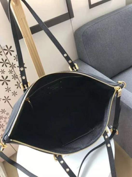 Picture of Prada Mens Bags _SKUfw167293166fw